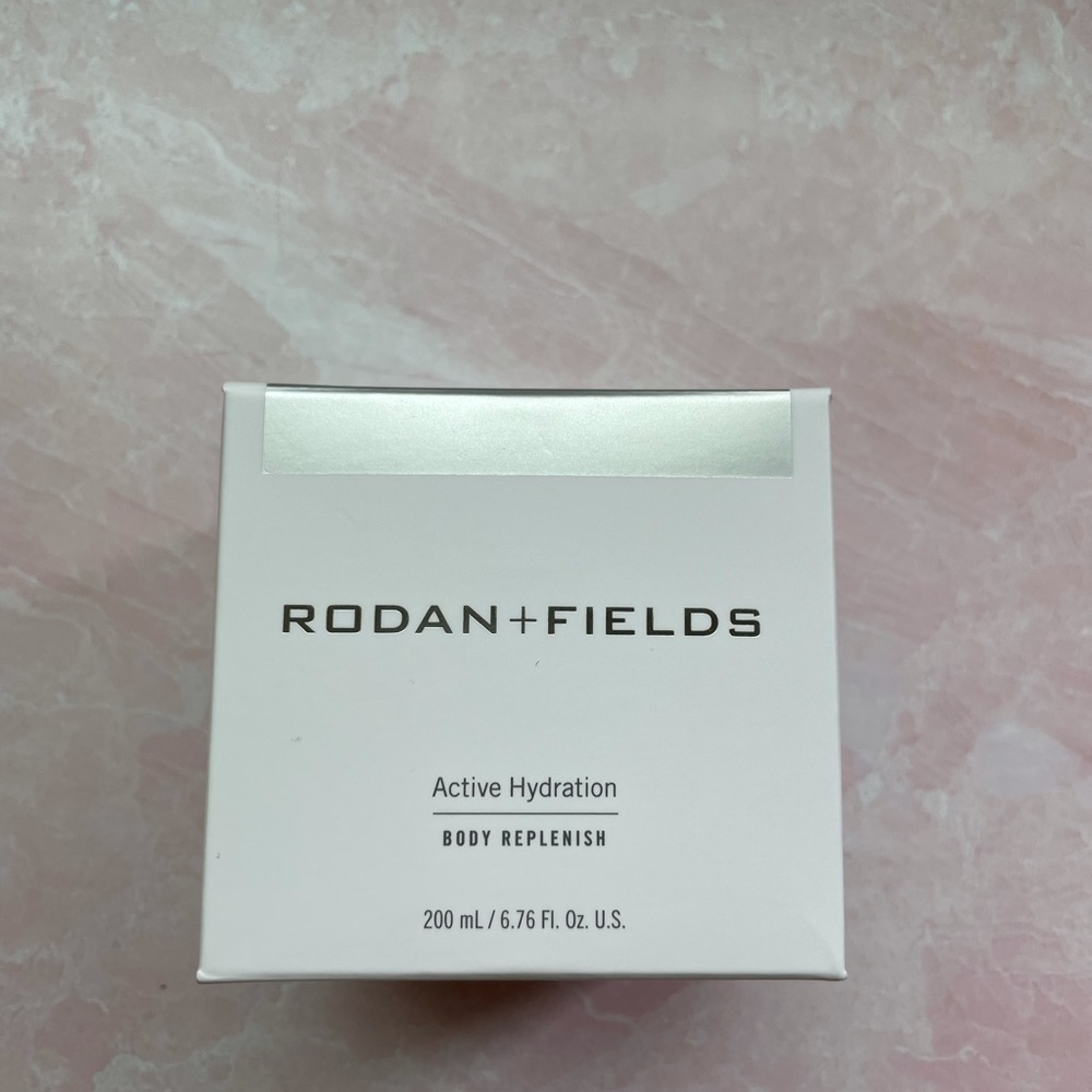 Rodan + Fields Micro Active hydration body replenish